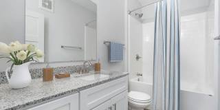 The Laurel Gallery 21