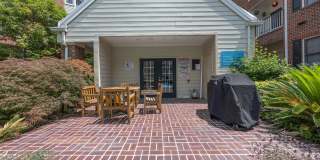 321 Duke Street Gallery 9