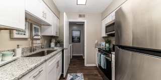 Hampton Creek Apartments Gallery 8