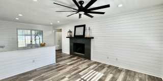 READY NOW!! Updated 5-Bedroom Home w/Fenced Backyard, Attached Garage  & Sunroom - Pet Friendly! Gallery 7