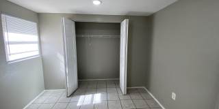 1244 W 27TH Street Gallery 17