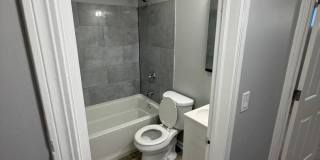 Charming 3BR in Chicago Gallery 17