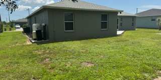 3BR/2BA Single Family House Available Gallery 33