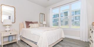 Windsor at Manhattan Gallery 19