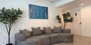5654 La Mirada Avenue Gallery 9