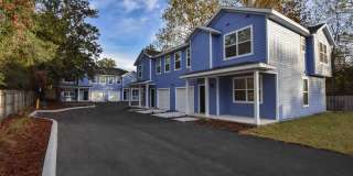 Luxury 3BR/3.5BA Townhome with Garage – Built in 2018 Gallery 1