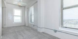 Baxter Lofts Gallery 17