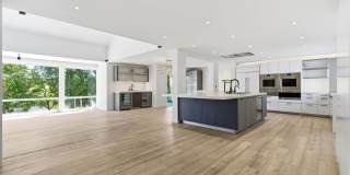 Luxury waterfront living in Calabasas Luxury waterfront living in Calabasas Gallery 8