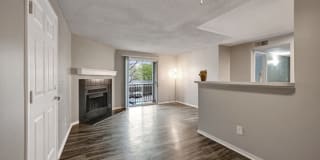 Summit Riverside Apartments Gallery 14
