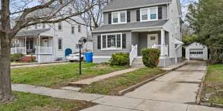 19 CONWELL Avenue Gallery 1