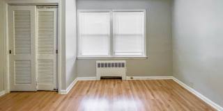 Cozy 1 bedroom, Close to Campus Gallery 7