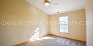 2 Bedroom, 2 1/2 Bath Townhome in Urbandale with attached Garage!!! Gallery 7