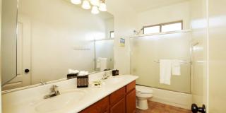 4 Bedroom Furnished Gilbert Home Gallery 16