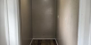 541 Mount Vernon Street - 541A Gallery 8