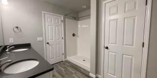 Exquisite 3-Bedroom Home with Modern Elegance and Scenic Views! Gallery 22