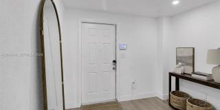 18362 Northeast 20th Place Gallery 9