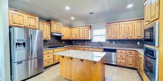 4412 W Oakridge Street Gallery 19
