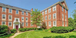 Sunny & Renovated 2BR 1BA in NW DC McLean Gardens Oasis! Sunny & Renovated 2BR 1BA in NW DC McLean Gardens Oasis! Gallery 1