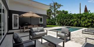 2231 WOOD STREET Gallery 24