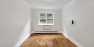 4392 Carpenter apt #2 Avenue Gallery 17