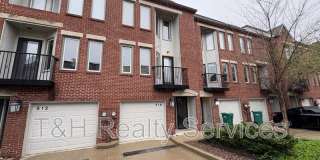 516 Lockerbie Circle North 516 Lockerbie Circle North Gallery 1