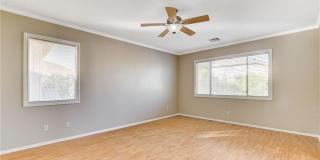 Large 5 Bed Summerlin Home Gallery 23