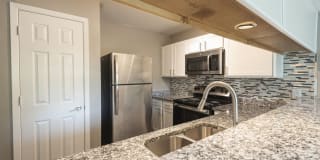 The Madrid Gallery 13