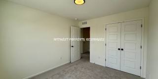 Brand-New 4 Bedroom Open w/Concept Living – Lee’s Summit Schools Gallery 13
