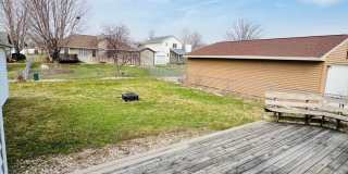 3 Bedroom Home w/ Garage in Marion, IA Gallery 9
