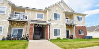 2-Bedroom, 2-Bath Condo in Johnston with Detached 1-Car Garage Gallery 1