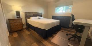 Stylish Ground Level Condo 2 Bedroom 2 Bath! Gallery 16