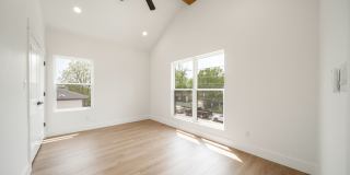 Room in 3 Bedroom Home at Princeton Ave Gallery 15