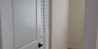 215 Sidonia Ave Gallery 14
