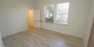 2511 West Fig Street Gallery 10