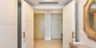 18101 Collins Ave Gallery 2