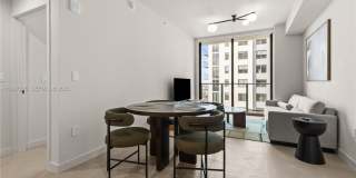 11 NE 6th St Gallery 4