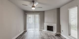 Warwick at Westchase Gallery 9