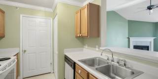 Spacious 2-Bedroom Condo with Sunroom & Resort-Style Amenities! Gallery 5