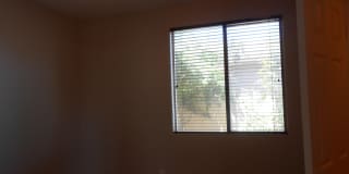 3077 E BLUE RIDGE Place Gallery 25
