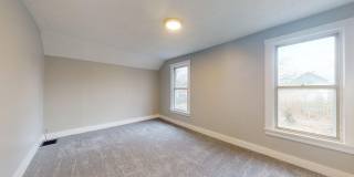 Lorain/W.73 neighborhood, updated 3 bed/1 bath single family house. Gallery 26