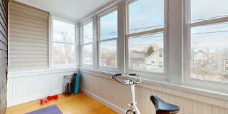 RENOVATED 4 bed 2 bath in Cambridge.... Gallery 8