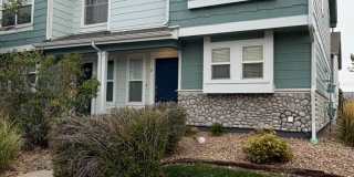 2 Story End Unit with 3 BR/2 1/2 BA Gallery 1