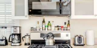 2323 Grand Canal Gallery 36