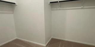 Room in 4 Bedroom Home at Pickerel St Gallery 17