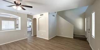 7422 S 40th Ln Gallery 4