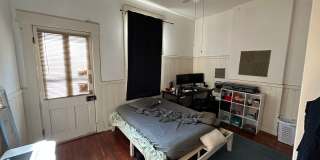 6 Bedroom House Available Next to UC Campus Gallery 8