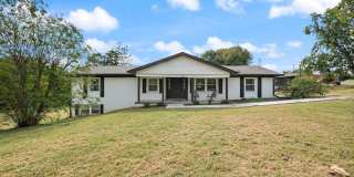 Spacious Home with versatility and Room to Grow Gallery 1