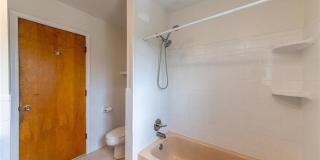 100 W Hickory Grove Road Gallery 7