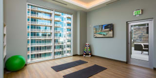 Nine15 Midtown Gallery 9