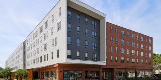 Cadence on Canal Gallery 6